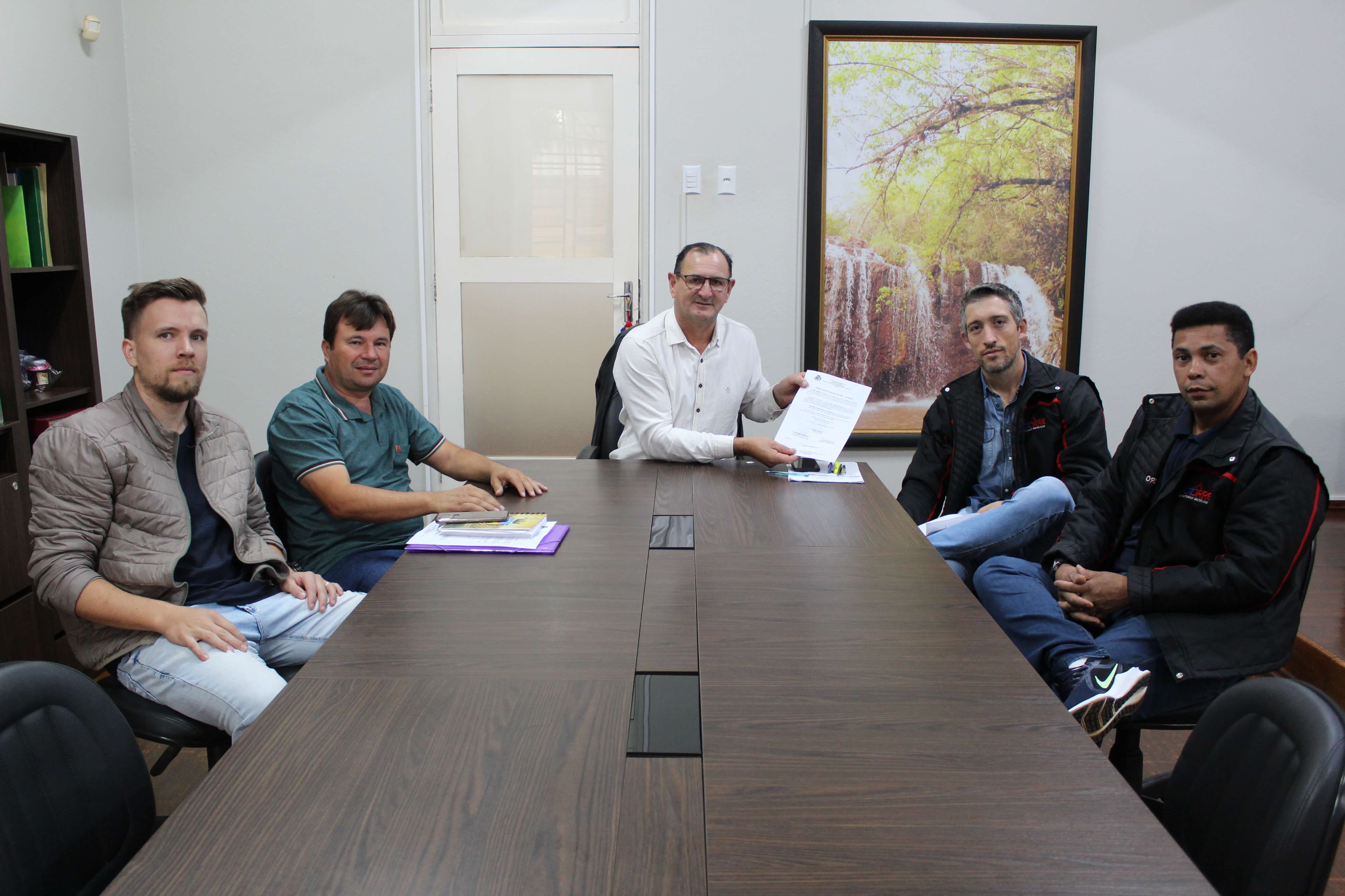 Assinado ordem de serviço para investimentos na infraestrutura e cobertura do antigo DMER