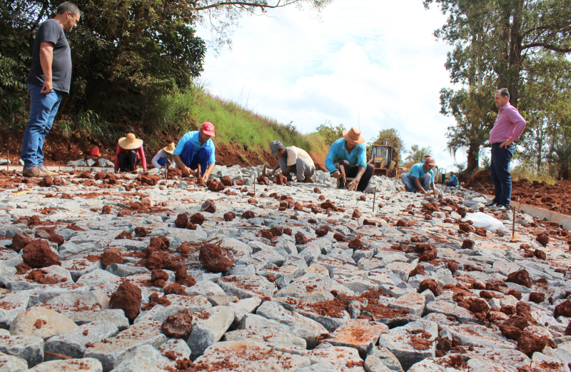 Prefeito Ruben Acompanha obras em fase de conclusão