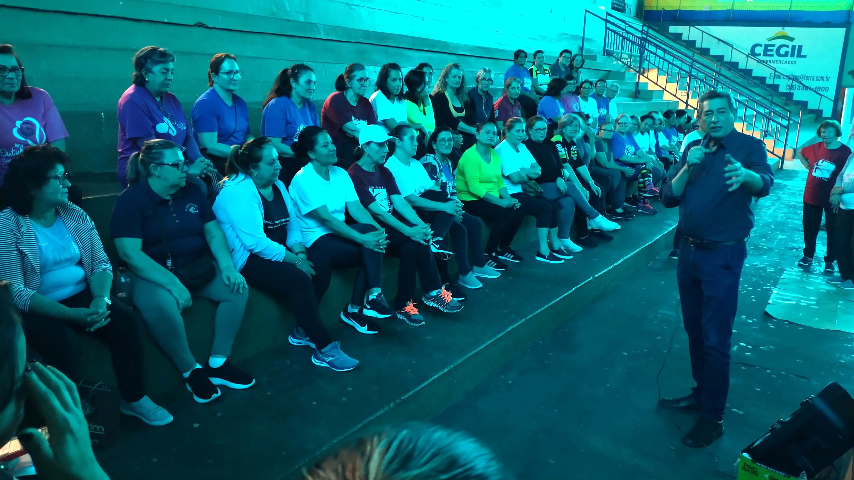 Grupo Viva Leve recebe equipamentos de áudio e vídeo