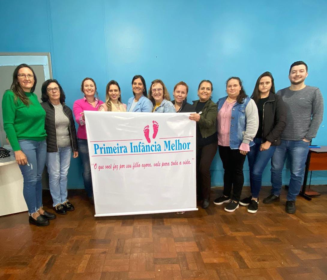 Programa Primeira Infância Melhor realizou encontros para dialogar sobre a metodologia e desenvolvimento do programa na prática