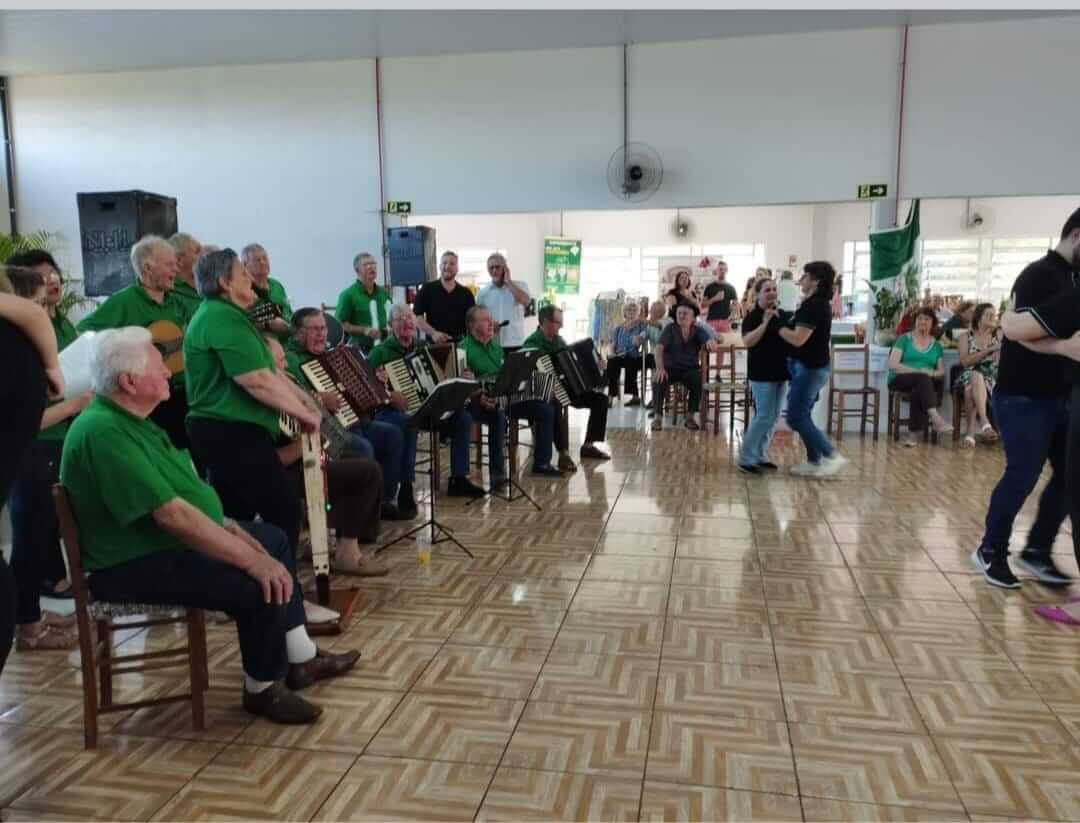 <p>Banda + Vida: Banda Municipal da Terceira Idade</p>