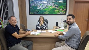 <p>importante reuni&atilde;o de alinhamento institucional</p>