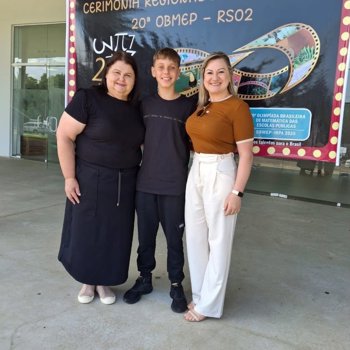 Alunos medalhistas da Olimp&iacute;ada Brasileira de Matem&aacute;tica das Escolas P&uacute;blicas