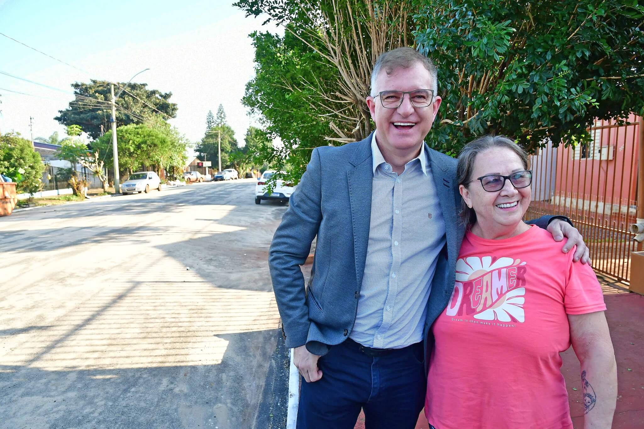 Prefeito visita obras e recebe agradecimentos da comunidade