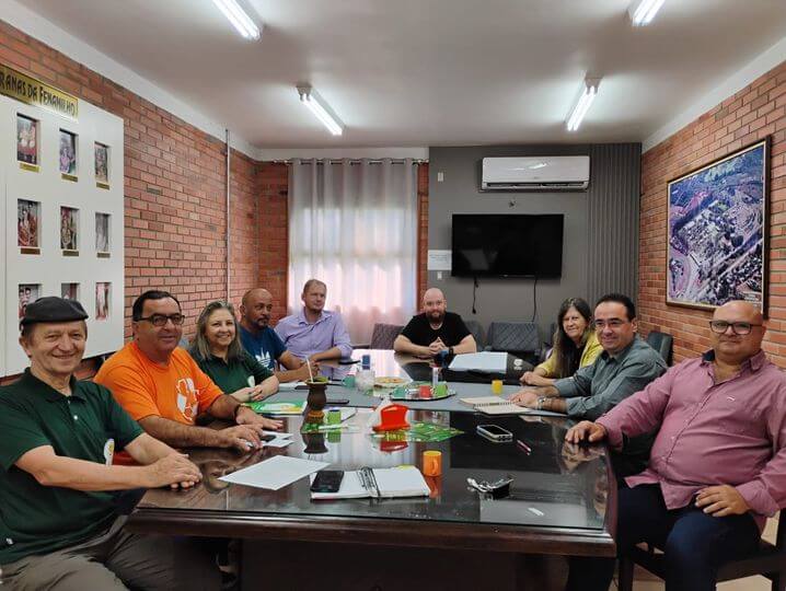 Secretarias municipais e Comissão de Infraestrutura da Feaagri definem ações