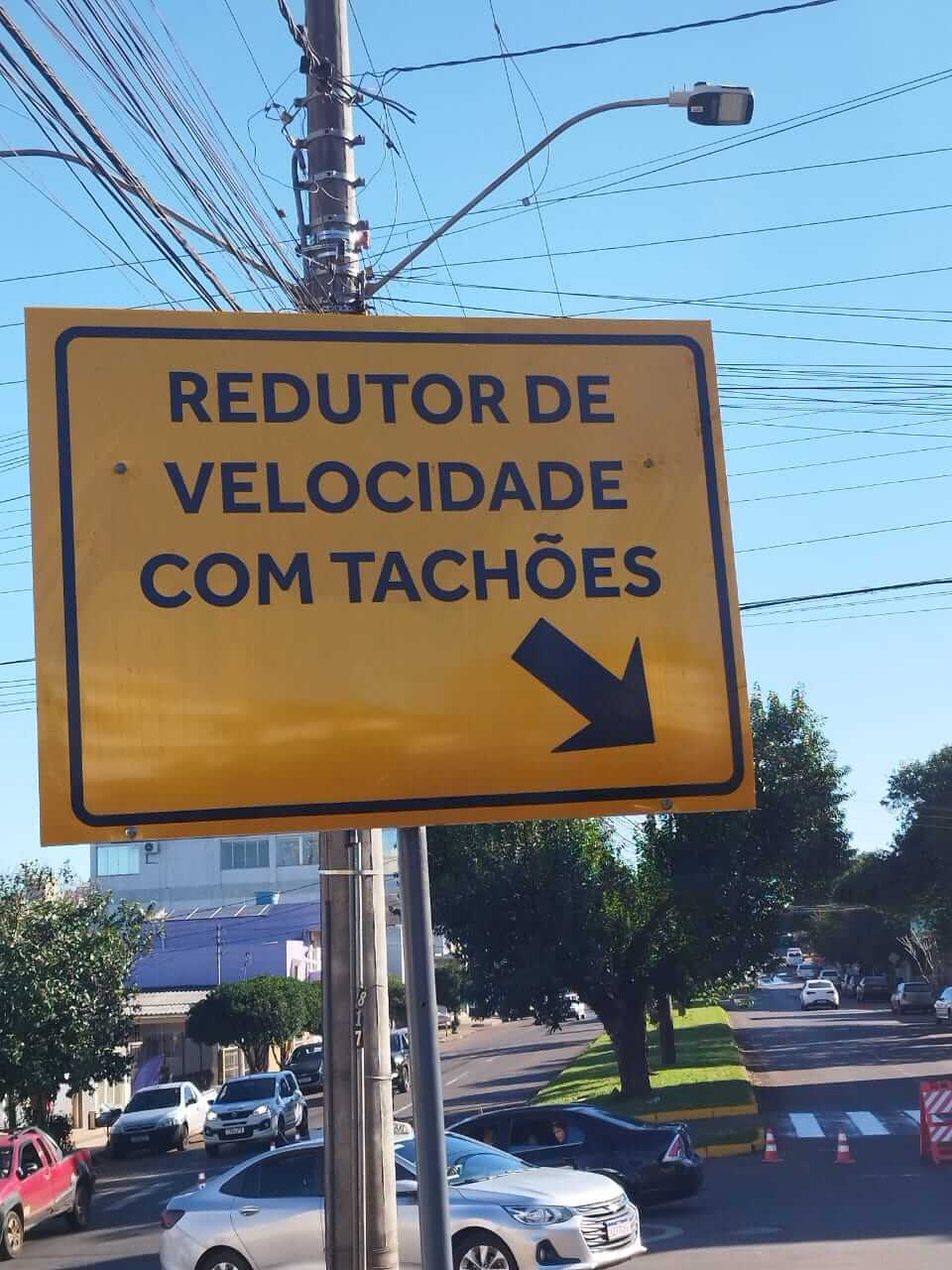 Mobilidade urbana: cruzamento recebe nova sinalização