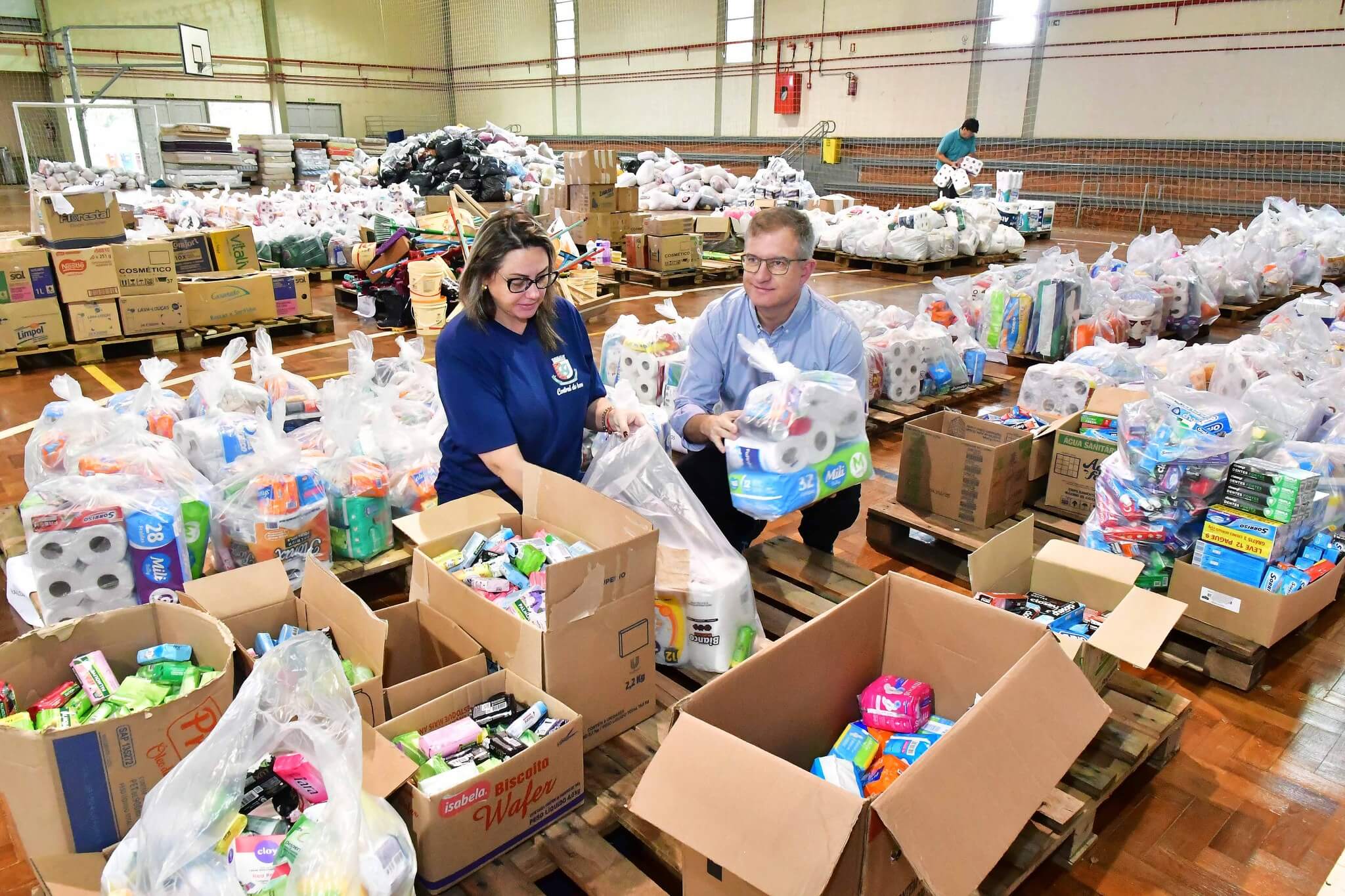 Feito primeiro repasse de doações a atingidos pelas enchentes