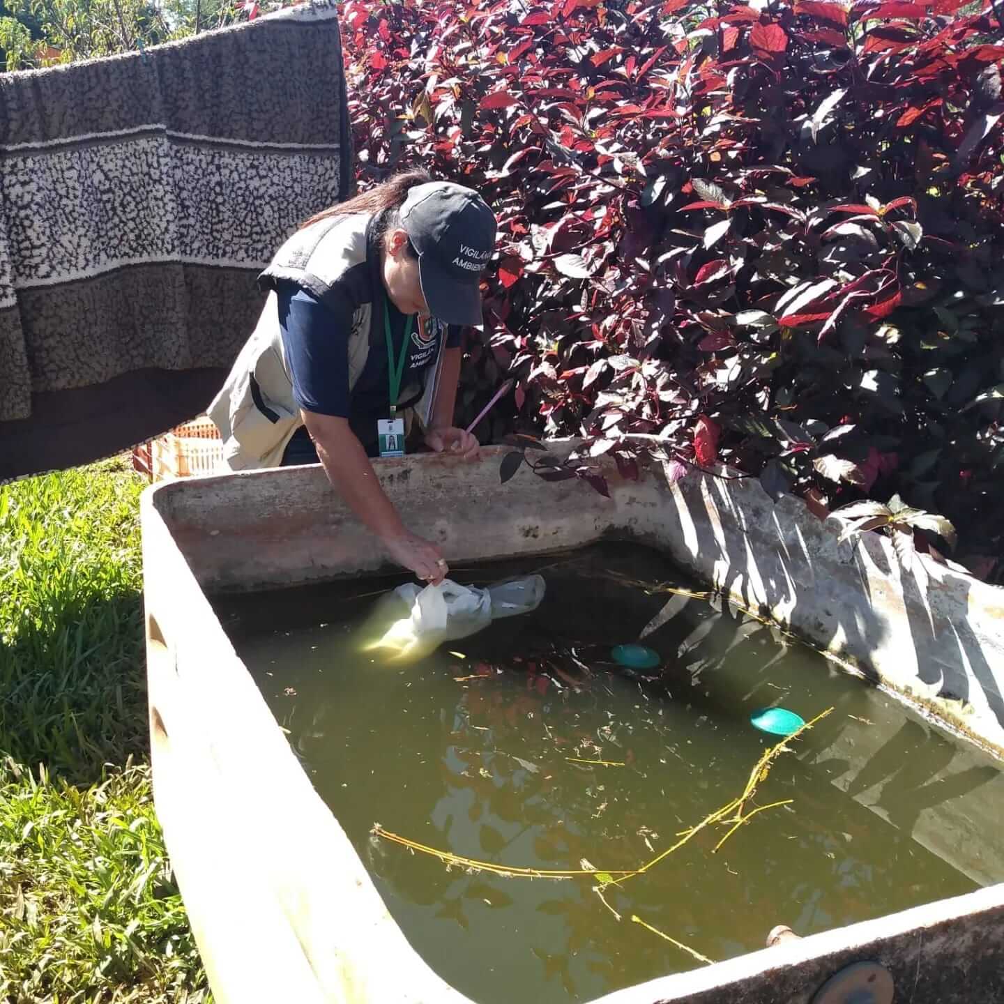 Militares do B Com colaboração nas ações contra a dengue