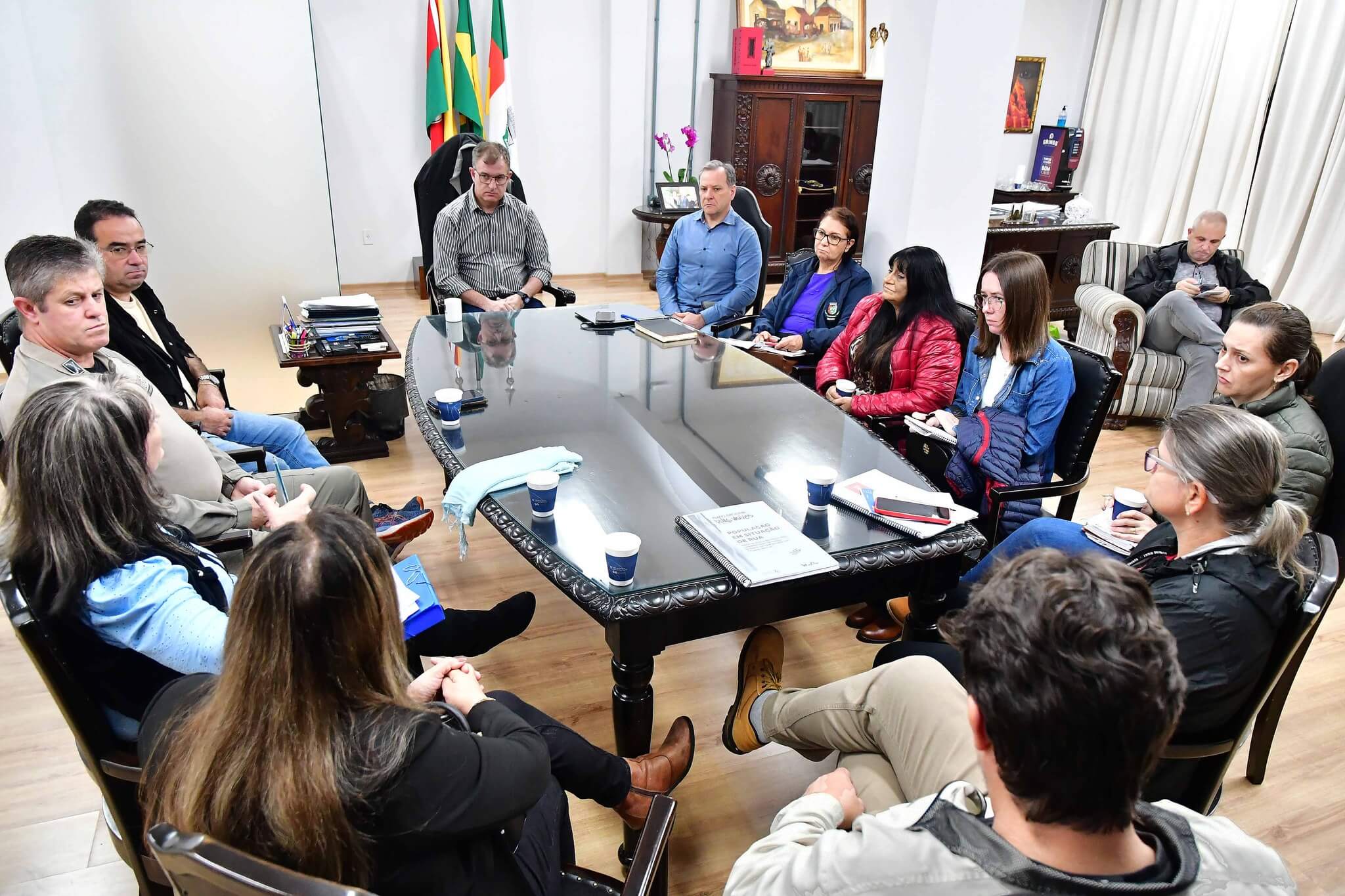 Governo Municipal discute ações para população em situação de rua