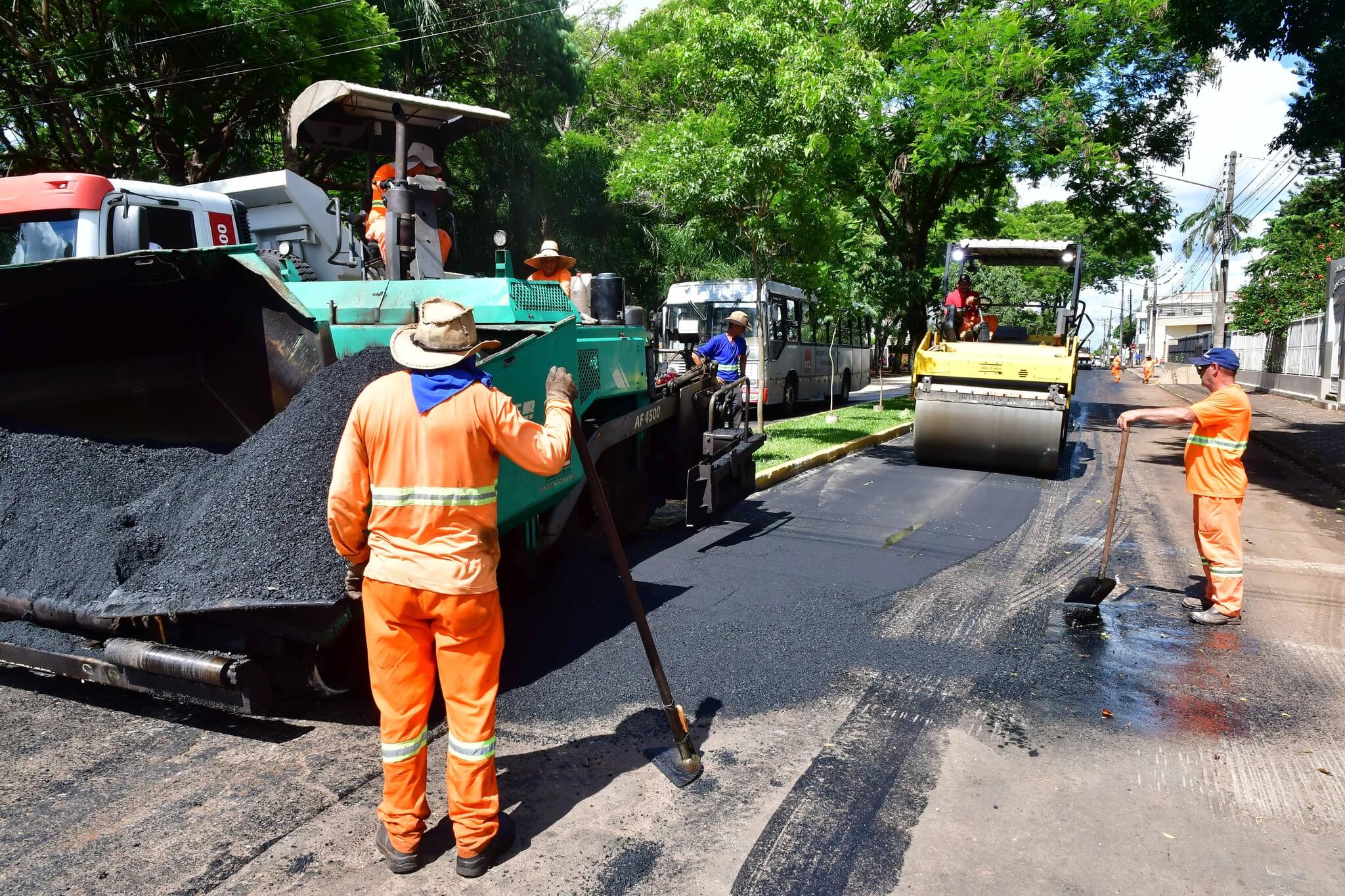 Entorno do Centro Histórico ganha nova pavimentação