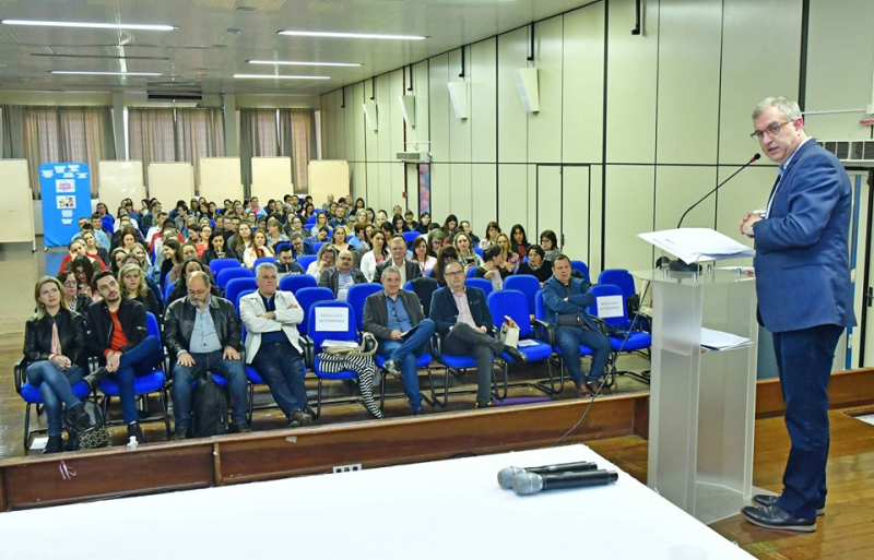 Encontro constata crescimento do Programa Família Acolhedora