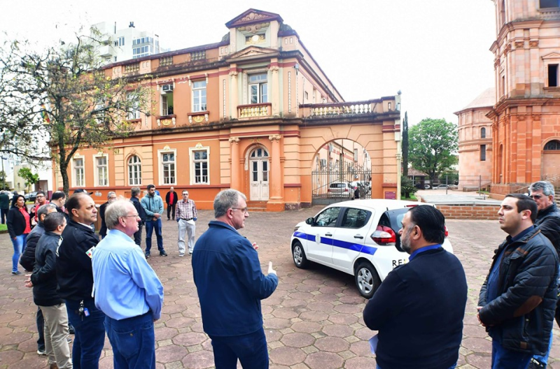 Rek Parking cede em comodato veículo para o Trânsito