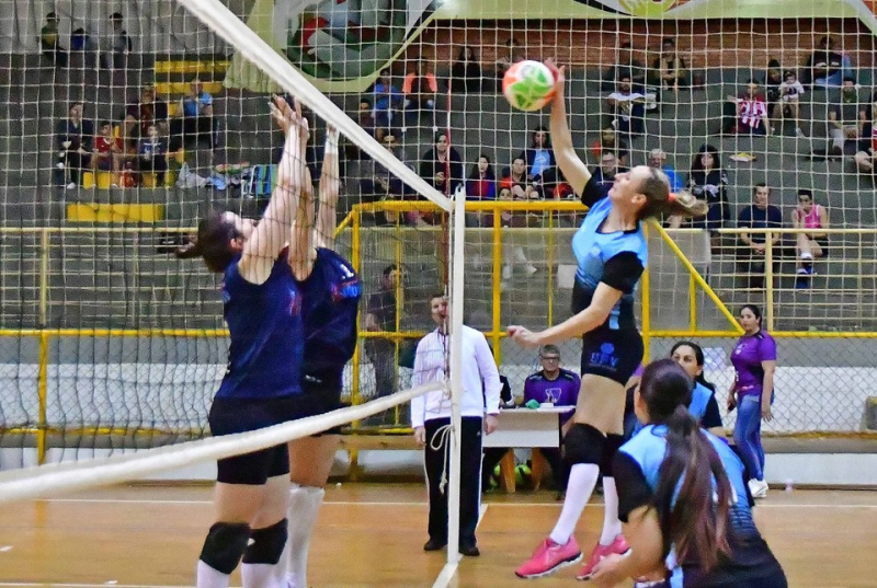 Municipal de Voleibol tem rodada cheia no fim de semana