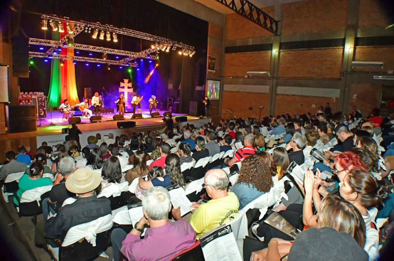 Milonga sobre a luz de fogo das Reduções vence o Canto Missioneiro