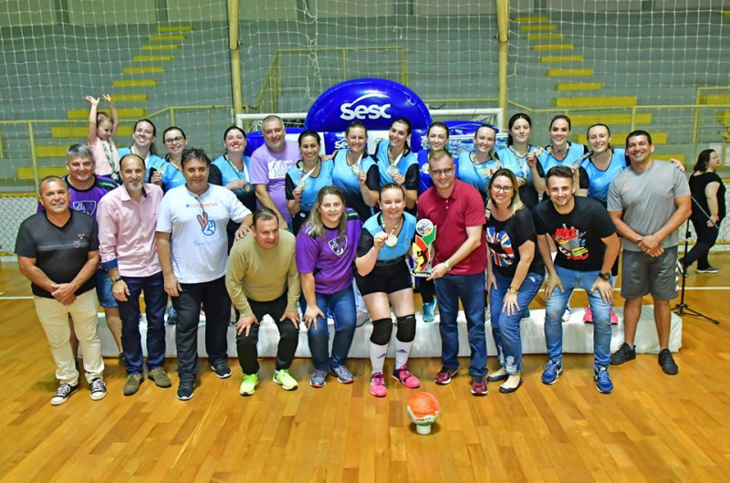 UPV e AGV são os grandes campeões do voleibol