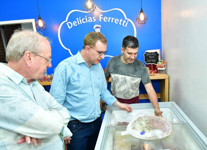 Prefeito e vice ouvem reivindicações de empreendedores