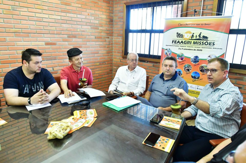 FEAAGRI Missões define comissões
