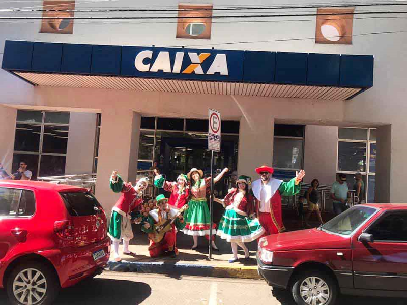 Cortejo Natalino encantou a população