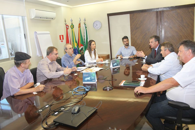 Comitiva busca apoios e parcerias para a 10 ª Feaagri-Missões