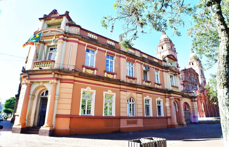 Prefeitura fará ponto facultativo na segunda-feira, dia 20