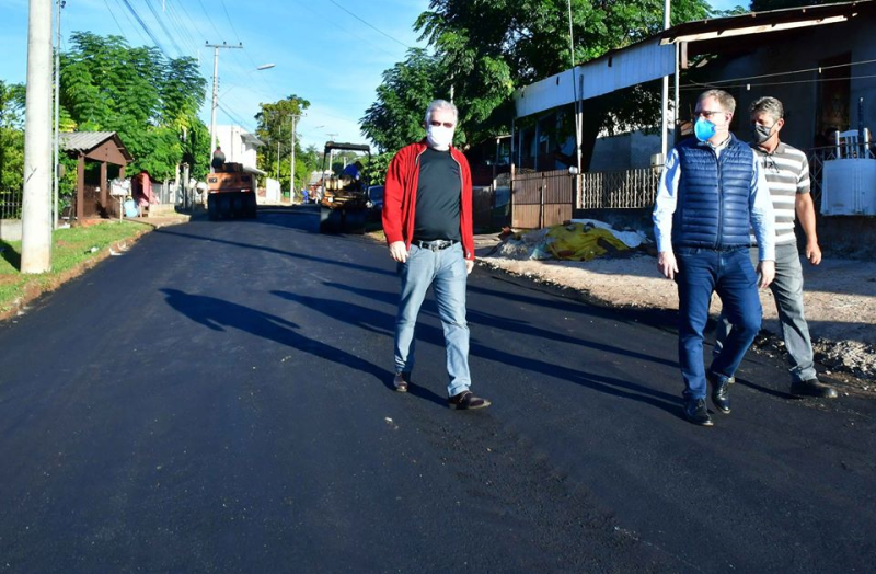 Prefeito confere conclusão de obras no Bairro São João