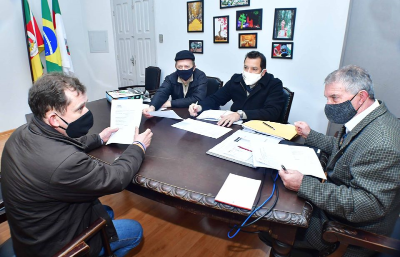 Produtos da agricultura familiar reforçam as cestas básicas