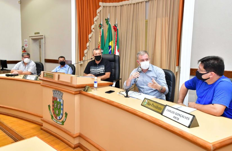 Vereadores aprovam por unanimidade mudança administrativa no Governo
