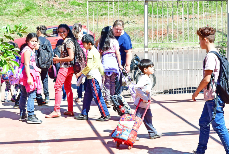 Secretaria de Educação prepara volta às aulas para o dia 1º