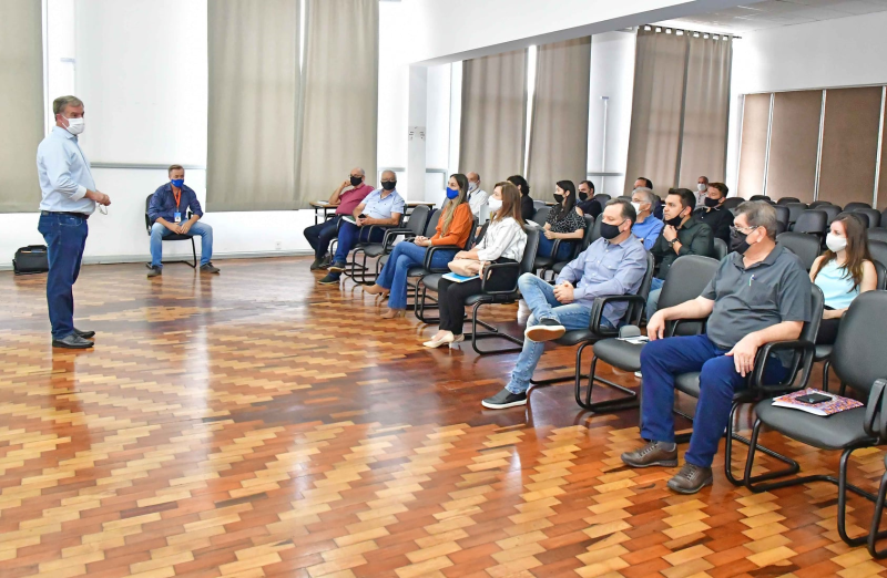 Governo Municipal lança o programa Cidade Empreendedora em parceria com o Sebrae