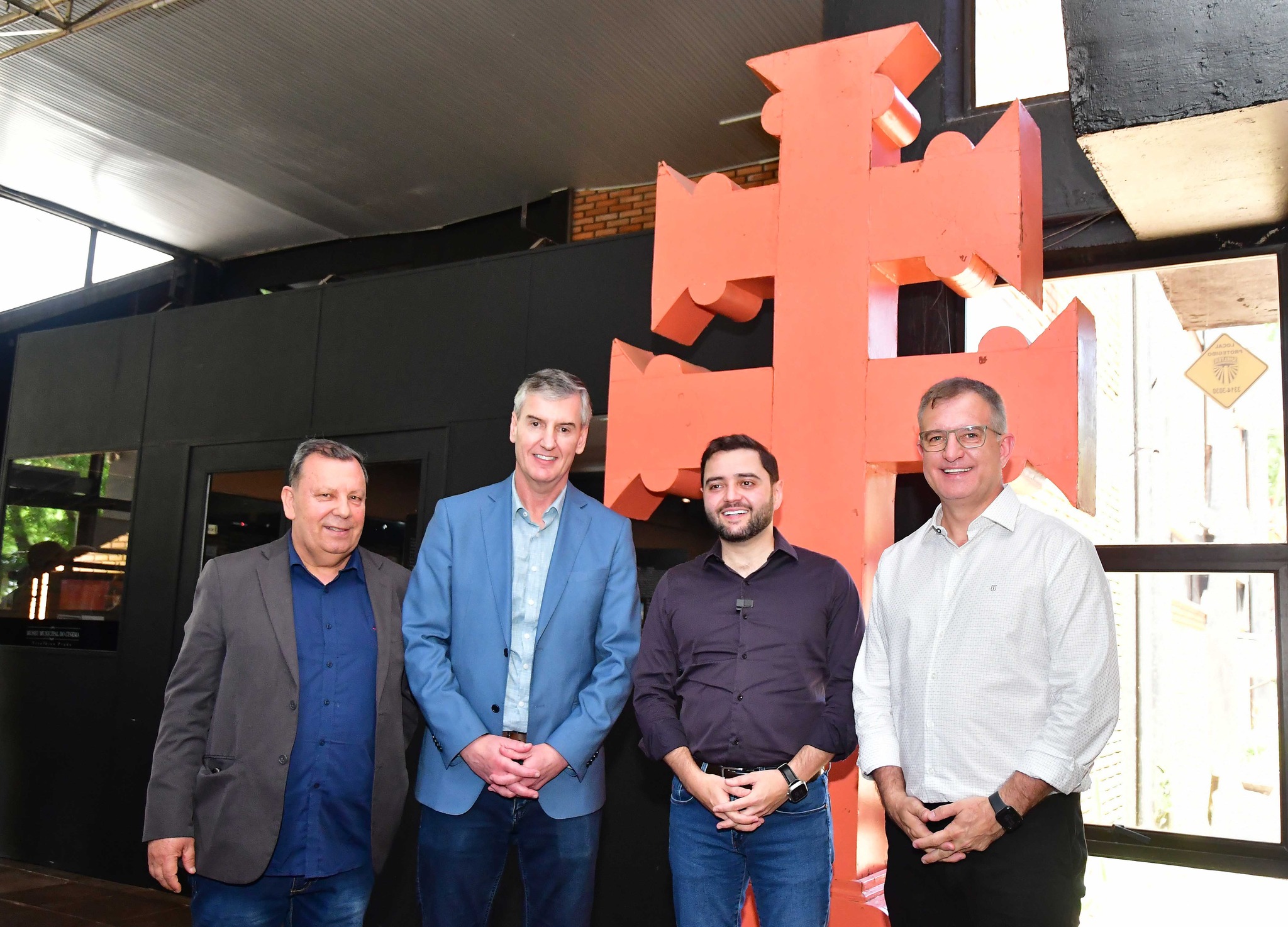 Governador em exercício anuncia investimentos no Aeroporto e em infraestrutura