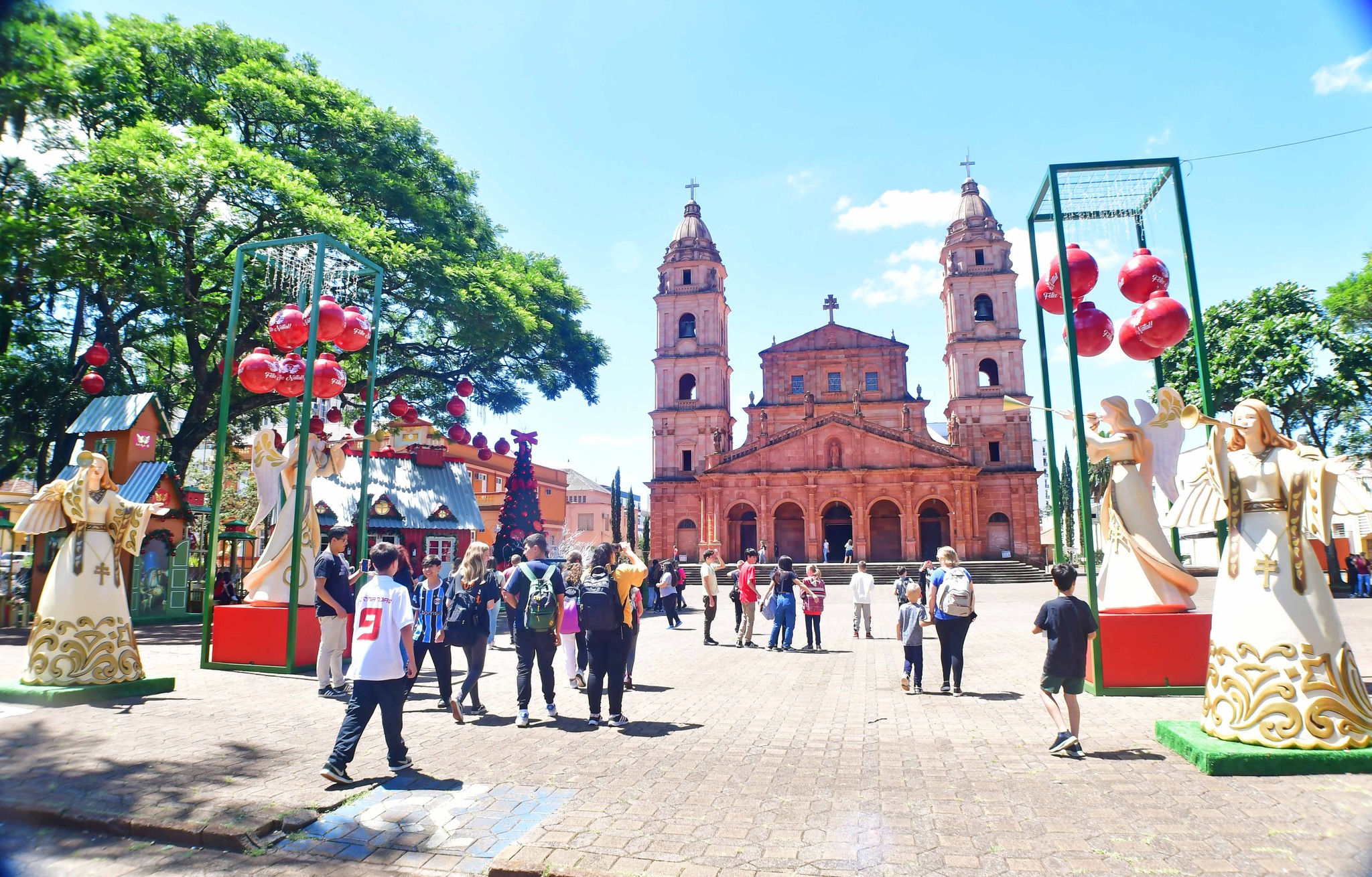 Programação natalina terá desfiles, shows e Papai Noel no Centro Histórico