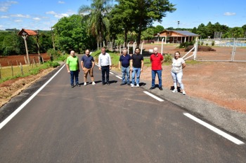 Concluído asfaltamento até o Sindicato dos Comerciários