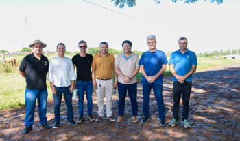 <p>Prefeitura de Santo &Acirc;ngelo apoia in&iacute;cio das obras de centro de distribui&ccedil;&atilde;o que trar&aacute; investimento de R$ 20 milh&otilde;es</p>