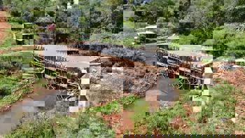 <p>Prefeitura avan&ccedil;a na constru&ccedil;&atilde;o da ponte sobre o Arroio S&atilde;o Jo&atilde;o</p>