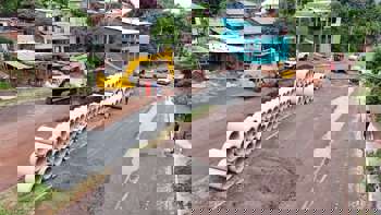 <p>Prefeitura inicia obras de drenagem e pavimenta&ccedil;&atilde;o na Avenida Brasil</p>