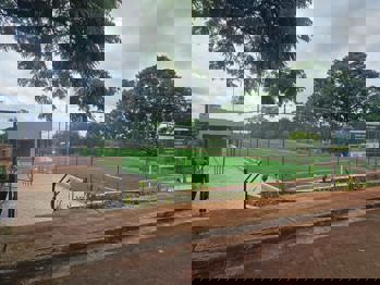 <p>Quadra esportiva do bairro Indubras ser&aacute; inaugurada neste s&aacute;bado</p>