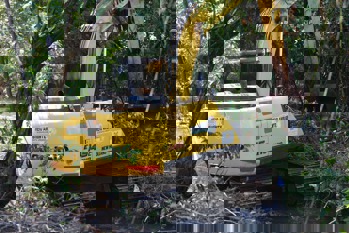 <p>Secretaria de Meio Ambiente e Desenvolvimento Urbano inicia limpeza do Arroio Itaquarinchim</p>