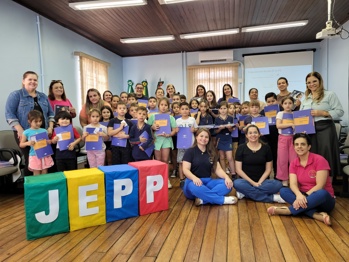 <p>Smed e Sebrae iniciam nova edi&ccedil;&atilde;o do programa Jovens Empreendedores Primeiros Passos</p>
