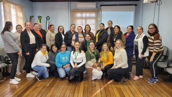 <p>Forma&ccedil;&atilde;o qualifica atua&ccedil;&atilde;o das cozinheiras da Rede Municipal de Ensino</p>