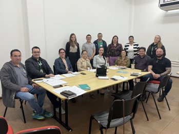 <p>Comiss&atilde;o inicia preparativos do 17&ordm; Natal Cidade dos Anjos; edi&ccedil;&atilde;o ser&aacute; alusiva aos 400 Anos das Miss&otilde;es</p>