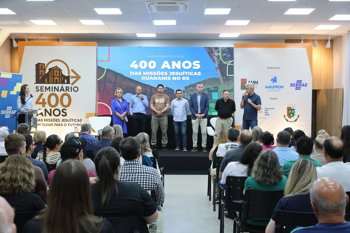 <p>Santo &Acirc;ngelo sedia Semin&aacute;rio 400 Anos das Miss&otilde;es Jesu&iacute;ticas e projeta novos caminhos para o desenvolvimento regional</p>