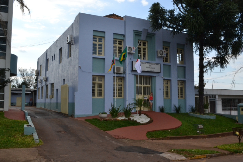 Divulgado calendário de inscrições, matrículas e rematrículas para 2017