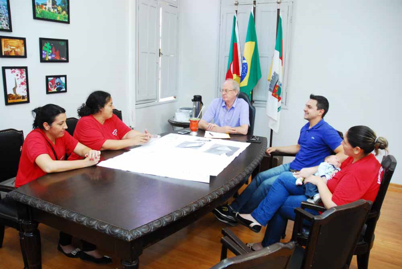 Bairro Haller solicita apoio para construção de núcleo comunitário