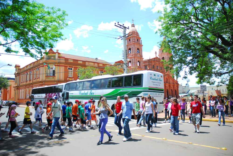 Prefeito autoriza projetos para investimentos no Turismo
