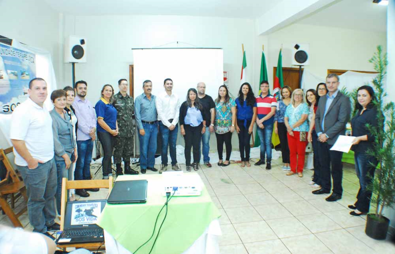 Empossados novos membros do COMDICA