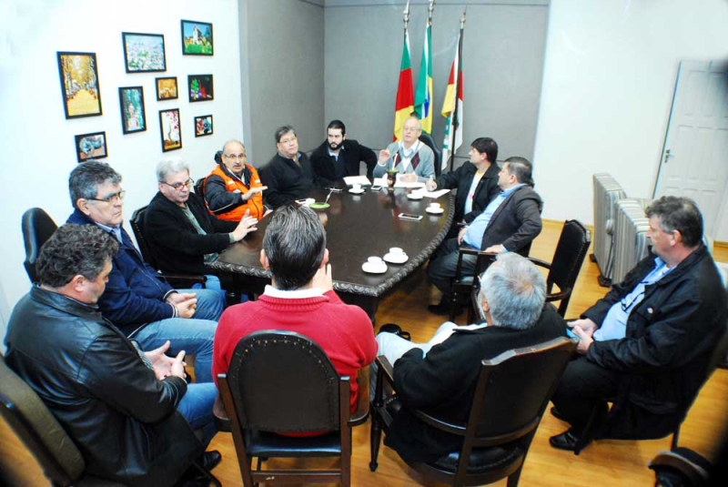 Município avalia prejuízos provocados pelo excesso de chuvas