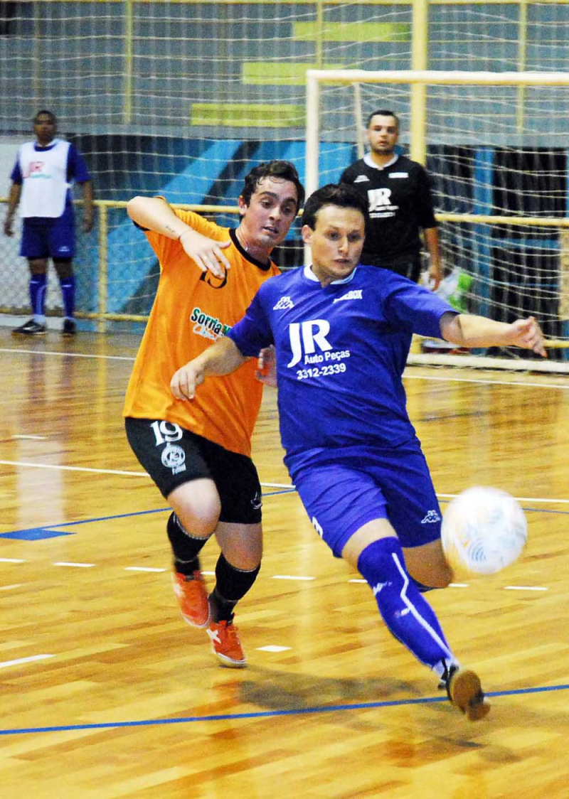 Campeonatos municipais de futsal têm 41 equipes inscritas