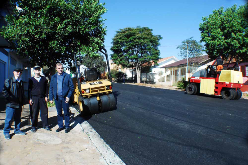 Município intensifica pavimentação asfáltica do Pró-Transporte e contrapartida com recursos próprios do orçamento