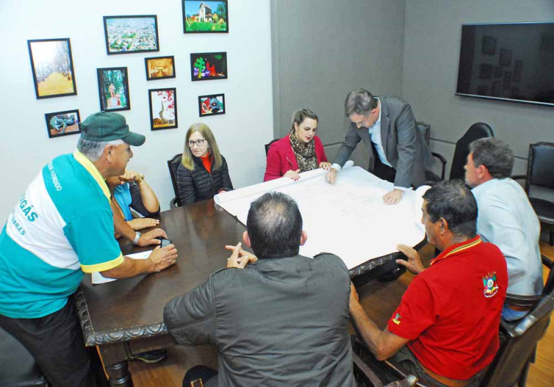 Moradores em áreas de obras da CORSAN pedem melhorias