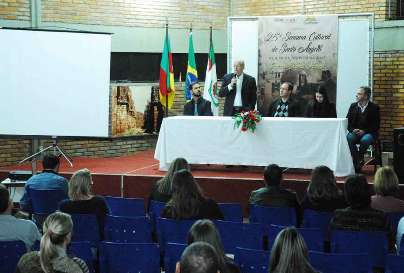 Audiência pública debate sistema cultural e capacita produtores